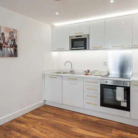 Manhattan Luxury Suites * Bradford (West Yorkshire)